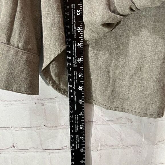 Cloth & Stone Faux Wrap Top - Picture 5 of 6